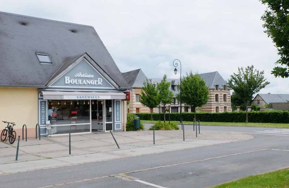 Commerces à proximité de la résidence sénior