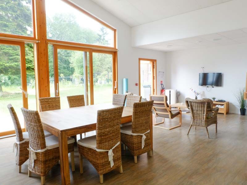 Salon et pièce de vie commune pour les résidents sénior